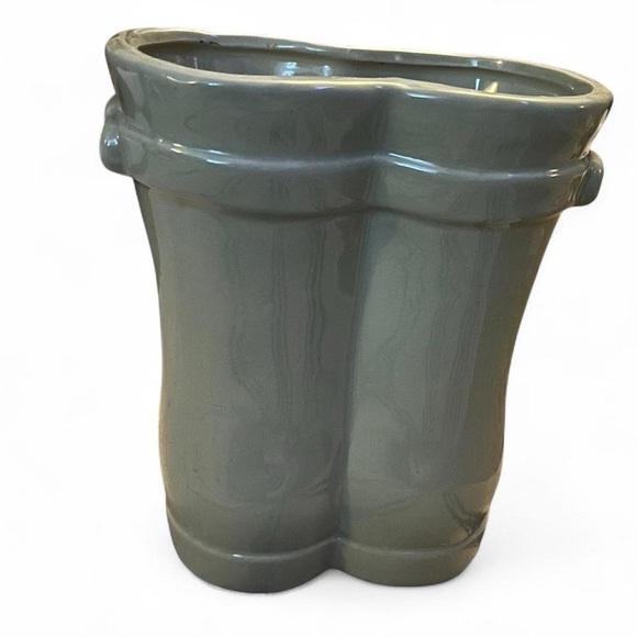 Green Ceramic Boot Planter​ - Picture 3 of 4